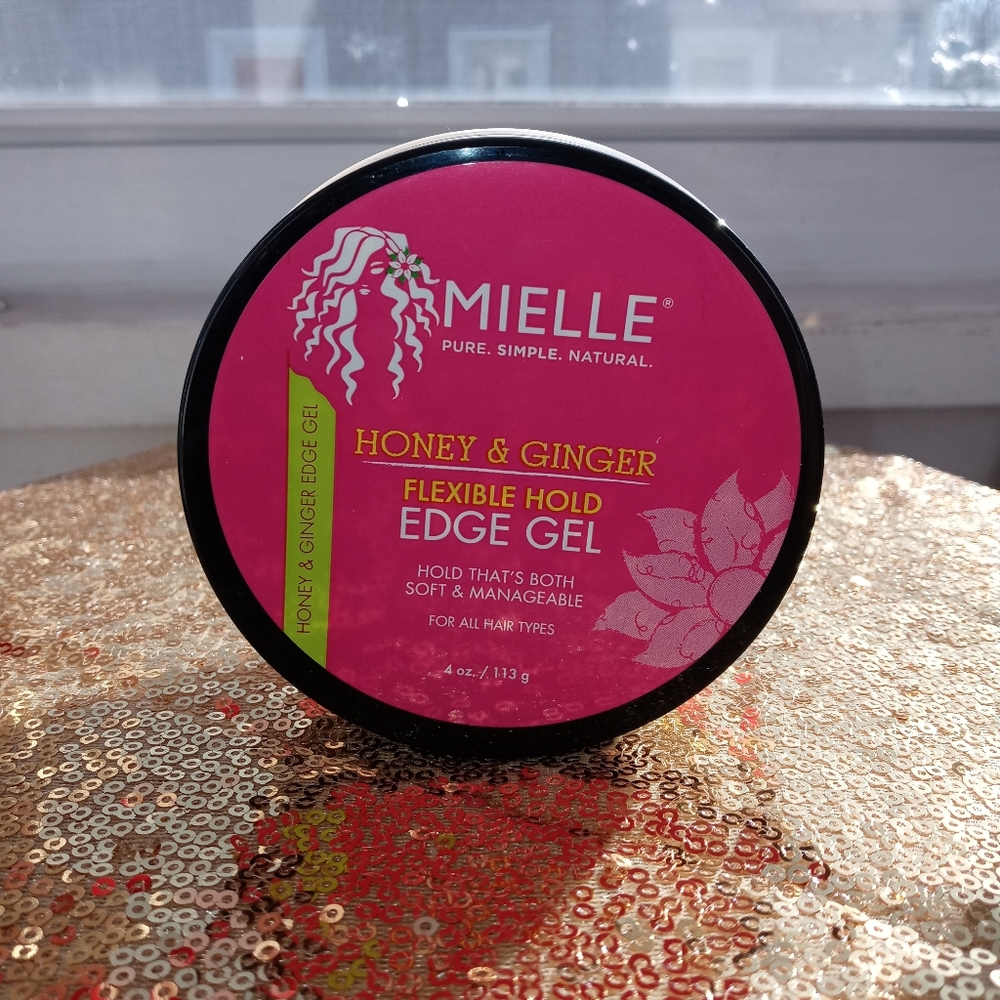 Mielle edge control
